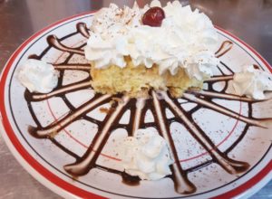 TORTA DE TRES LECHES